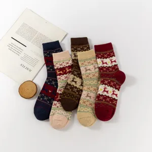 Women's Christmas Elk Snowflake Thermal Thickened Fleece Loop Socks Winter Retro Metallic Thread Mid-Tube Cotton Socks