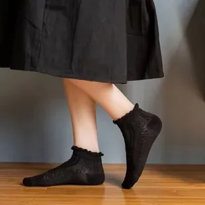 Black frilly ankle socks for women, sweet Lolita style breathable soft cotton socks.