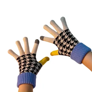 Women winter warm touch screen knit gloves with houndstooth pattern and colorful cuffs