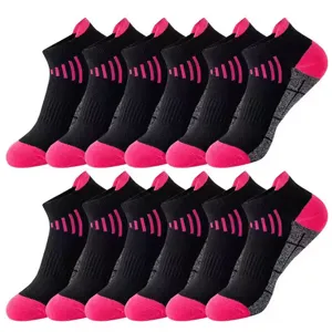 Atmungsaktive Sportsocken für Damen und Herren, niedrige Laufsocken mit Schwarz-Rosa-Design.