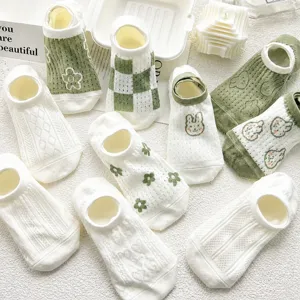 Women Summer Thin Invisible Boat Socks Japanese Fresh Floral Cute Pattern Breathable Polyester Short Socks For Daily Wear
