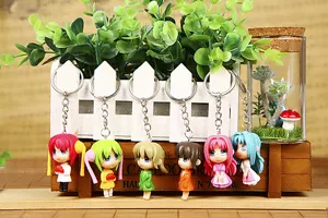 Cute 6-style anime girl cartoon keychains, creative bag pendants and metal ring accessories.