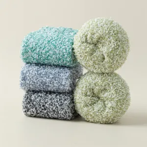 Chaussettes polaires douces et moelleuses chaussettes d'hiver pour femmes douces