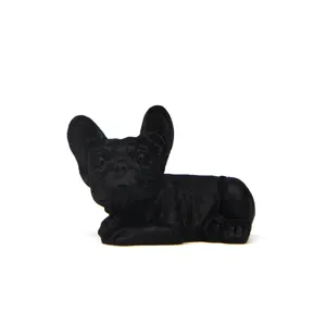 Simpatica piccola statuina di bulldog francese nero come ornamento auto e decorazione.