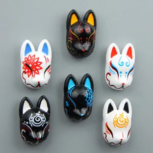 Miniature Japanese fox mask resin charms, perfect for fridge magnets, phone cases, and crafts.