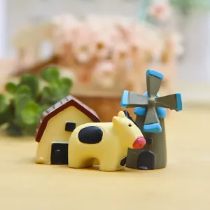 Miniatur Harz Haus Kuh Windmuehle Figur Set fuer Sukkulenten DIY Mikro Landschafts Dekor.