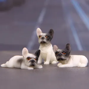 Set di figurine bulldog francese in miniatura, simpatici modelli di animali per auto.