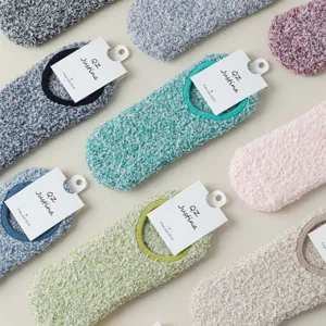 Calzini da Pavimento in Peluche Ispessito da Donna Inverno Caldo Antiscivolo Calzini Pantofola Interno Casa Yoga Calzini Morbido Calzatura Termica