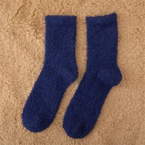 Chaussettes de sol en polaire corail bleu foncé pour femmes chaussettes pelucheuses