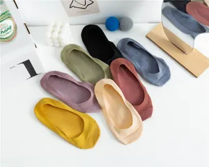 Chaussettes invisibles basses en soie glacée pour femmes été antidérapantes fond en coton