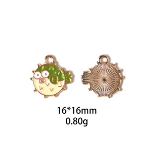 Détail pendentif émail alliage poisson-globe, charm vert 16x16mm pour fabrication bijoux DIY et porte-clés.