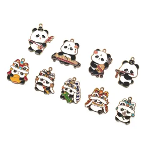 Mignon Panda Alliage Pendentif Émaillé DIY Bijoux Accessoires Style Chinois Instrument de Musique Danse du Lion Charms Pour Porte-Clés Sac