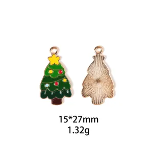 Vue détaillée de pendentif sapin de Noël en émail, accessoires de bijoux DIY en alliage.