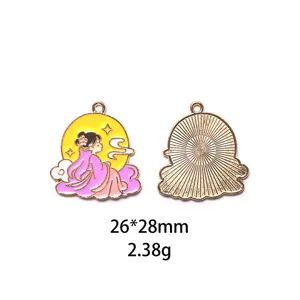Gedetailleerd overzicht van maan en konijn geëmailleerd metaal legering hanger, fijn.