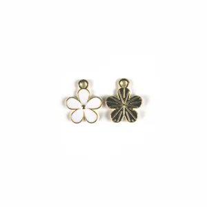 Close-up detail van vijfbladige bloem legering DIY sieraden bedels, schattige hanger.