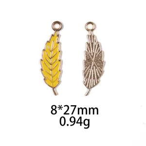 Blad vorm legering sieraden hanger DIY bedels voor sleutelhanger ketting knutselen 8x27mm
