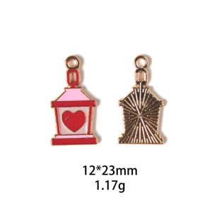 Pendentif en alliage emaille coeur Saint-Valentin accessoire bijoux porte-clefs detail