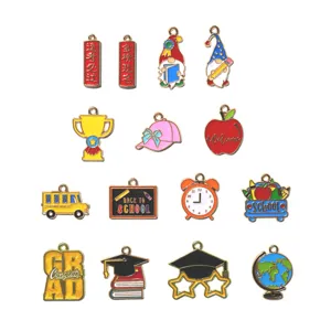 Alliage de Zinc Huile Goutte Saison des Diplômes Papeterie Trophée Chapeau de Docteur Charme DIY Bijoux Accessoires Porte-Clés Pendentif de Sac