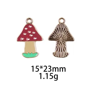 Rode paddenstoel hanger van legering voor DIY sieraden maken, maat 15x23mm, lichtgewicht.