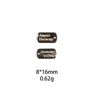 Colgante de dijes rectangular de aleación metálica DIY con letras grabadas para joyas 8x16mm