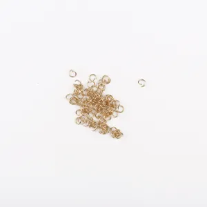 Anellini di salto aperti dorati per la creazione di gioielli fai da te, piccoli anelli metallici.