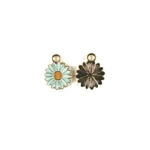 Metal daisy flower enamel charm pendant for DIY jewelry making, keychains and accessories.