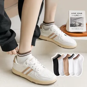 Women Casual Striped Short Socks Breathable Cotton Blend Ankle Socks Daily Wear Comfort Footwear Fashion Style