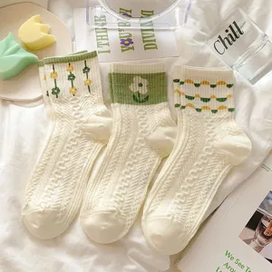 Women green mid-tube socks spring autumn ins style sweet floral knit daily casual hosiery
