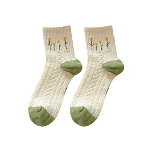 Green mid-tube socks women spring autumn ins trendy Japanese style floral embroidered cotton socks
