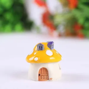 Mini statuetta di casa fungo in resina, simpatica decorazione micro paesaggio e supporto.