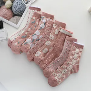 Cute vintage pink floral embroidered mid-tube socks for women, sweet Japanese style daily wear