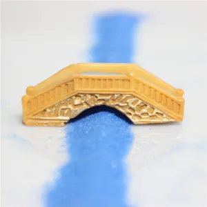 Mini resin arch bridge detail view, micro landscape decoration accessory for DIY terrarium crafts.