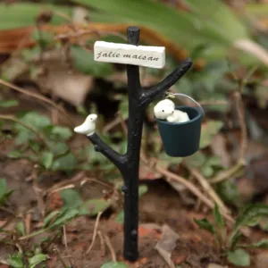 Creative mini resin tree branch gardening stake with cute dog, bird and sign decor.