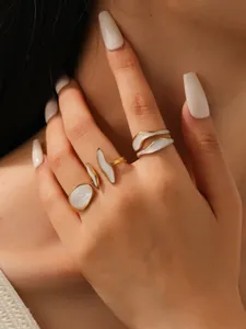 Minimalistische geometrische oliedruppel roestvrij staal open ring voor vrouwen dagelijks.