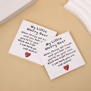 Piccola carta di incoraggiamento con messaggio dolce per confezione regalo e decorazione