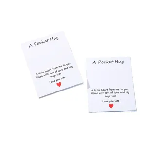 Cartes de voeux Pocket Hug avec coeur mignon pour cadeaux de fete et encouragement.