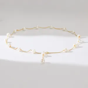 French Retro Freshwater Pearl Gypsophila Necklace For Women Titanium Steel Gold Plated Clavicle Chain Elegant Jewelry