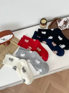 Cute cartoon animal jacquard mid tube socks women autumn winter casual cotton warm socks