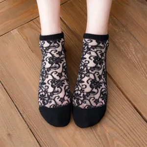 Women vintage sheer mesh lace short socks summer thin hollow out low cut boat socks comfy