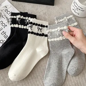 Cute bow pearl mid-calf socks for women, sweet college style cotton socks for spring autumn.