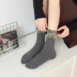 Women's Retro Ethnic Style Floral Crew Socks Fall Winter Cotton Mid-Calf Casual Socks