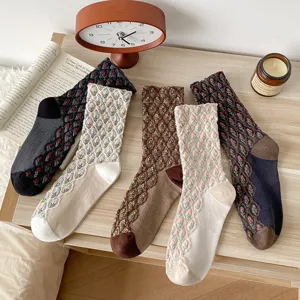 Katoenen ruitpatroon middelhoge sokken trendy bloemige stackable sokken voor dames dagelijks