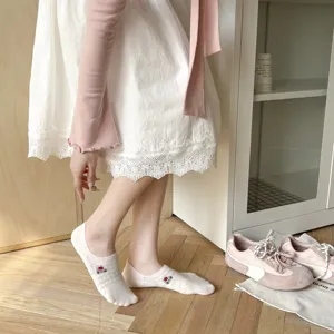 Cute striped low cut invisible socks with cat embroidery, comfortable cotton boat socks for women.