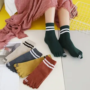 Women's Casual Cotton Five-Toe Mid-Tube Socks Striped Sweat-Absorbing Comfortable Breathable Student Crew Socks