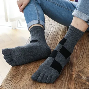 Men thick cotton five toe socks with checkerboard pattern for winter warm wear daily comfort