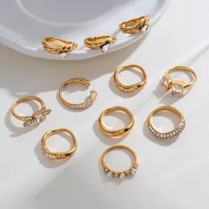 Set di anelli geometrici in acciaio inossidabile dorato gioielli zircone moda donna