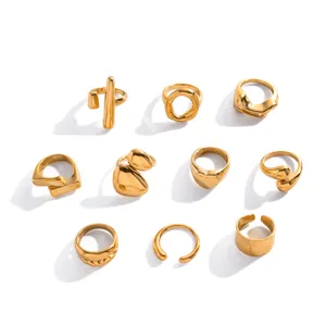 Conjunto de anillos abiertos irregulares de oro joyería apilable de acero de titanio