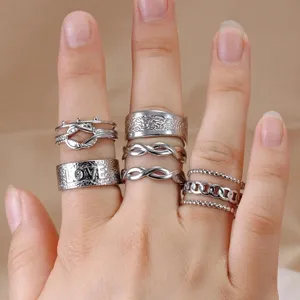 Set van meerdere stapelbare zilveren ringen cool stijl geometrische metaal sier