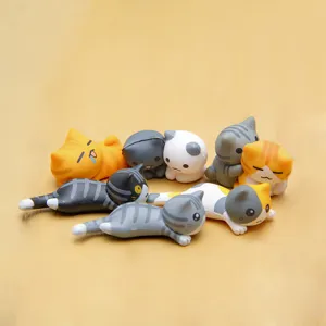 Schattige tekenfilm kat miniatuur figuren set perfect voor bureaudecoratie en landschap.