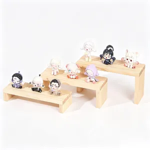 Support de présentation à étages en bois massif pour figurines, blind boxes et bijoux.